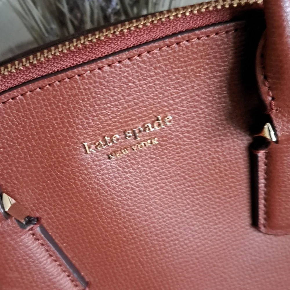 Perfect condition Kate Spade small dome crossbody / handbag